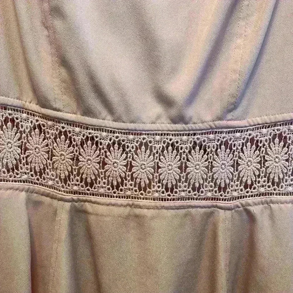 Forever 21 Pink Lace Cutout Waist Dress - Picture 4 of 10